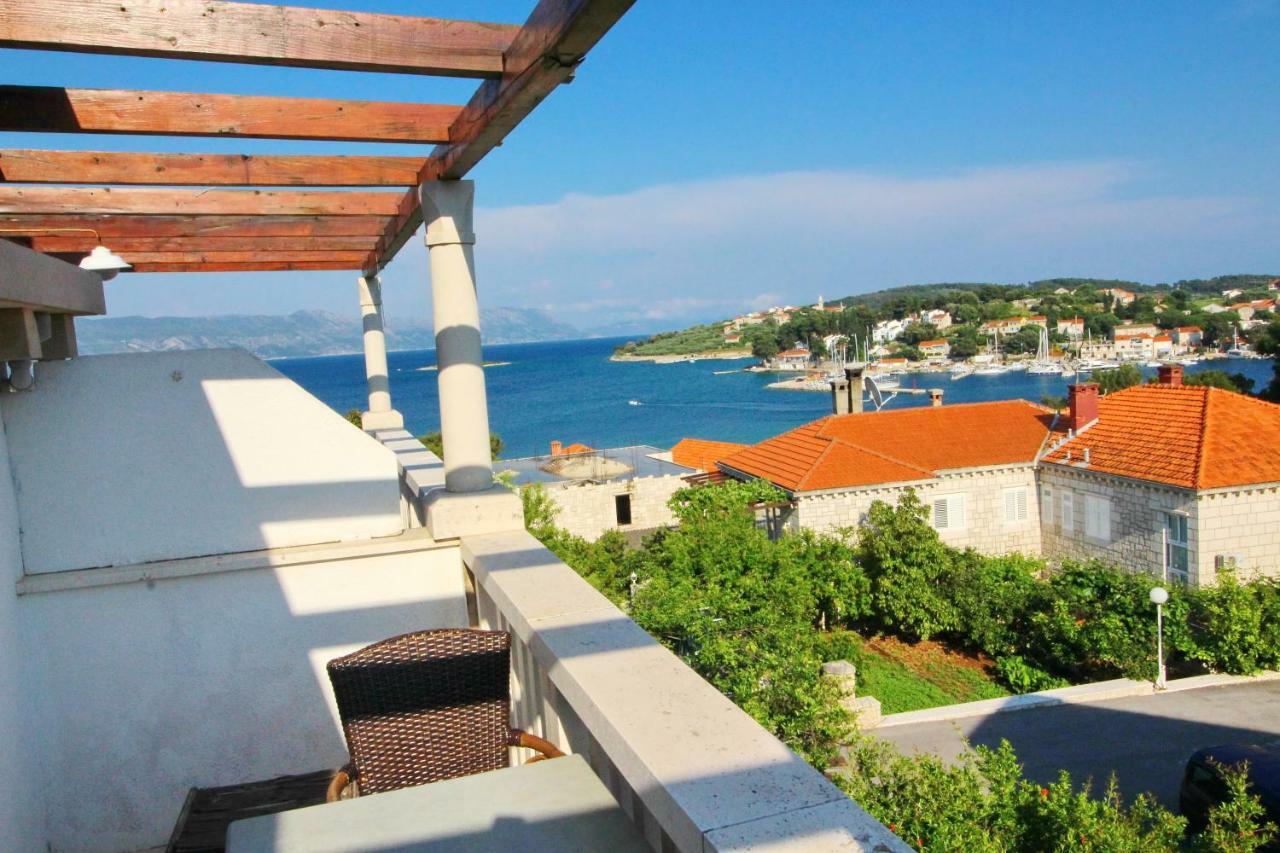 Apartments Luka Lumbarda Exterior foto